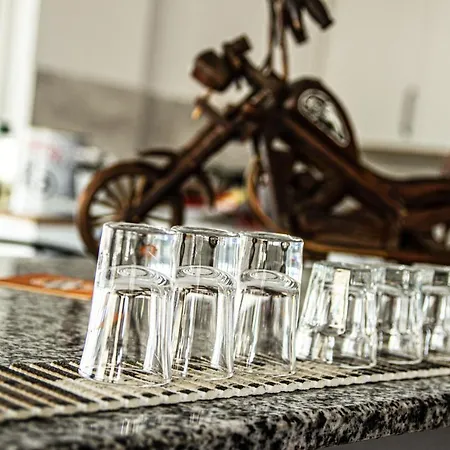 Hostel Deep Purple Bikers