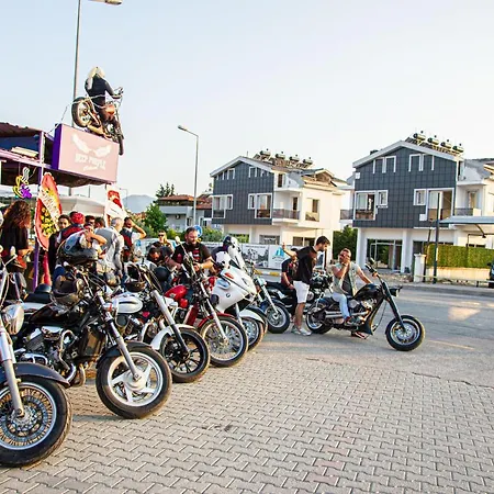 호스텔 Deep Purple Bikers *